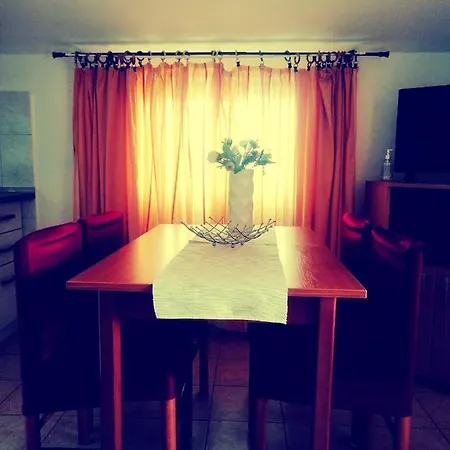 Apartment Nedjeljko *