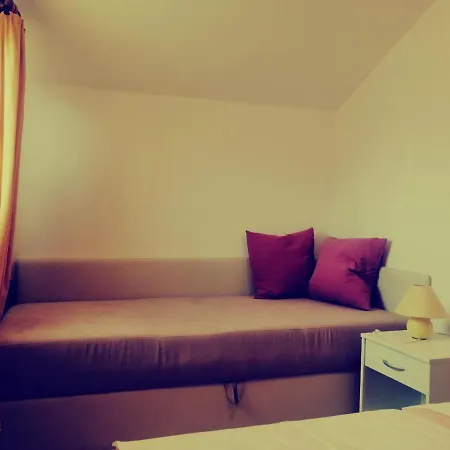 Apartment Nedjeljko Tribunj (Sibenik-Knin)
